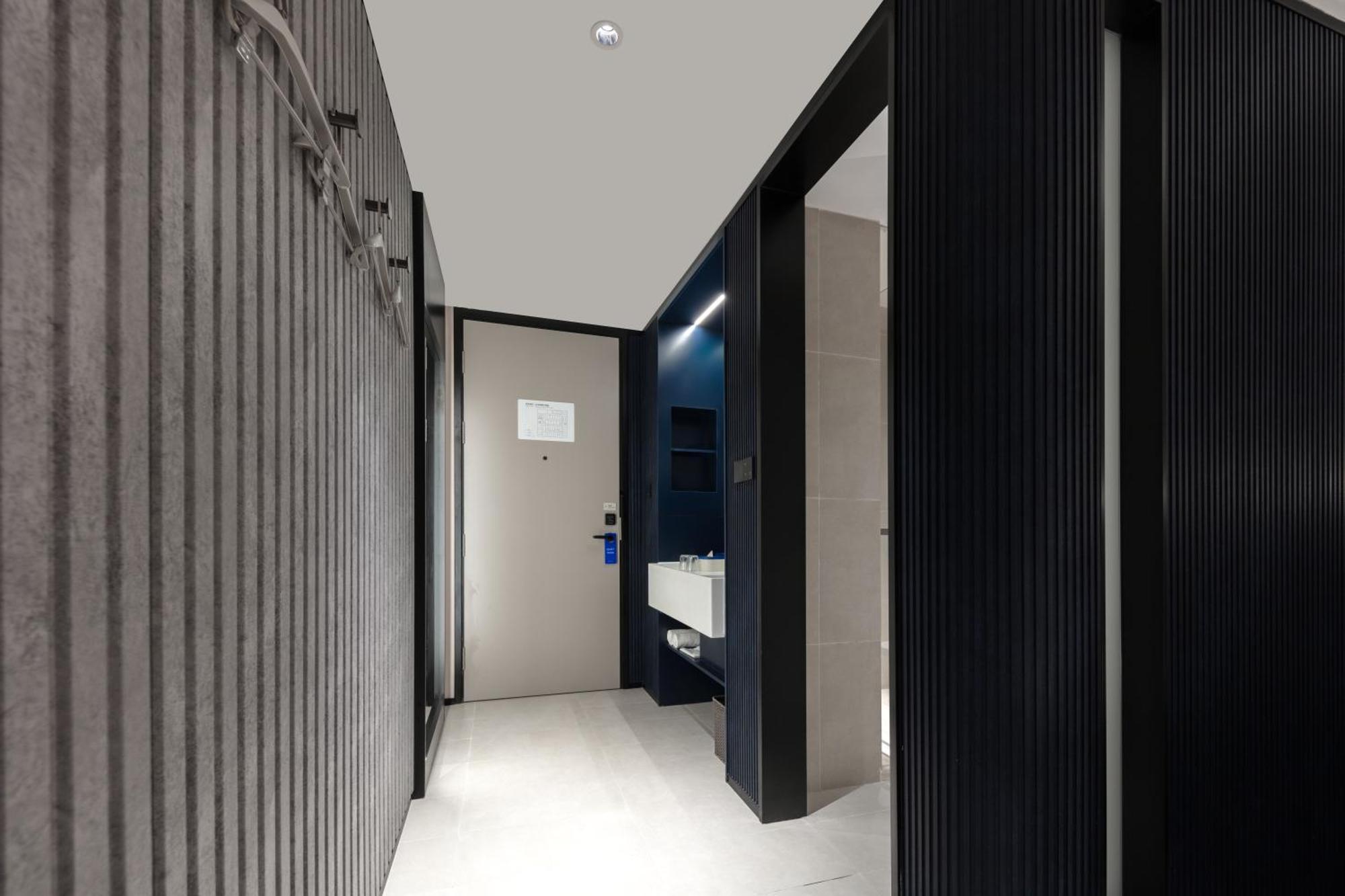 Atour Light Bund People's Square-freemini Bar And Free Night Snacks Shanghai
